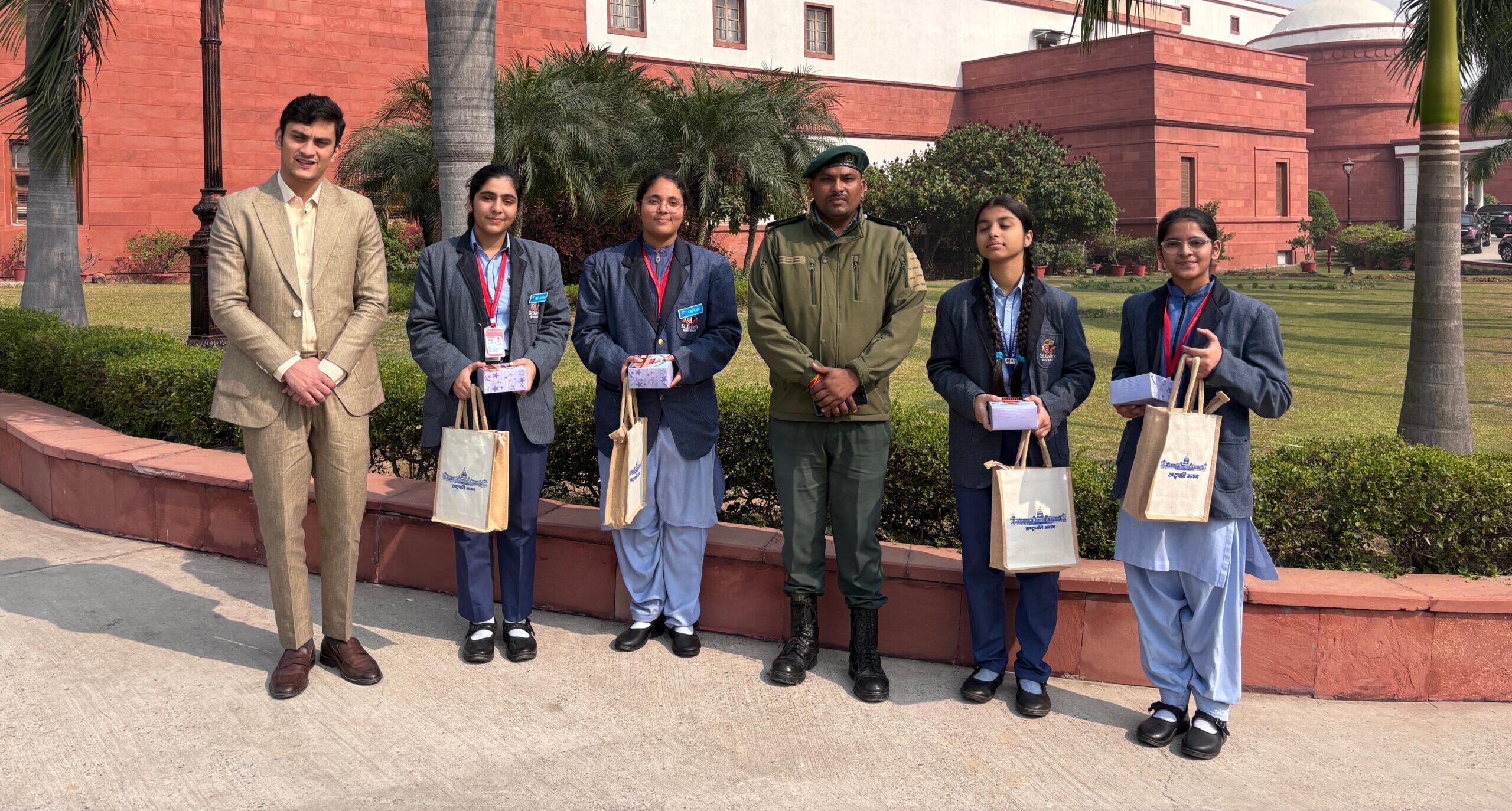 WhatsApp Image 2025-11-15 at 2.01.56 PM (16)